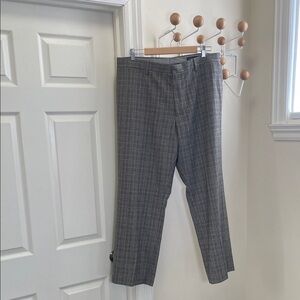 Banana Republic - Classic Fit Wool Blend Dress Pants - Grey / Tan - 36x30